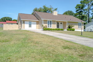  Photo 0