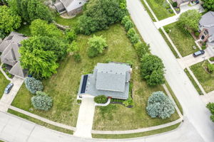  Photo 35