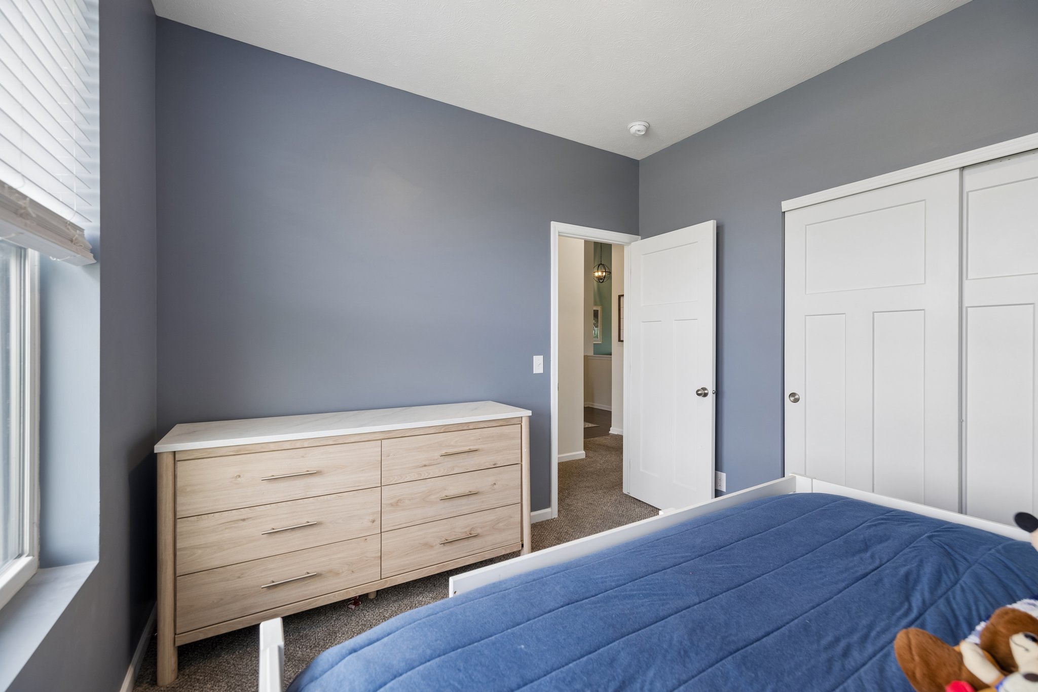 9131 - 940 Kooser Dr_017.jpg