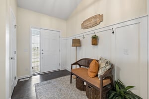 9131 - 940 Kooser Dr_004.jpg