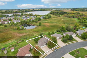 61-print-940 Preserve Blvd-S2209-061-property_lines