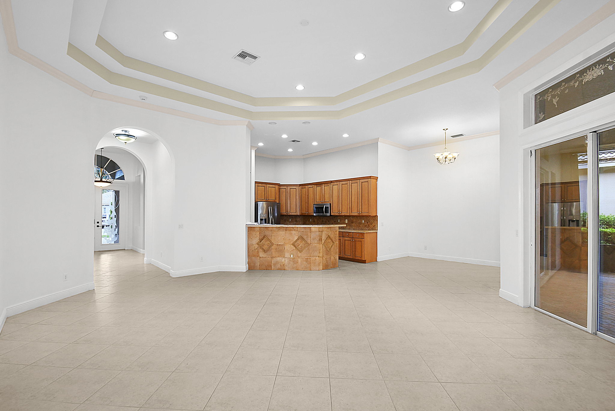  Photo 92