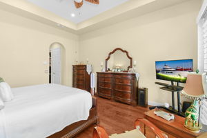  Photo 49