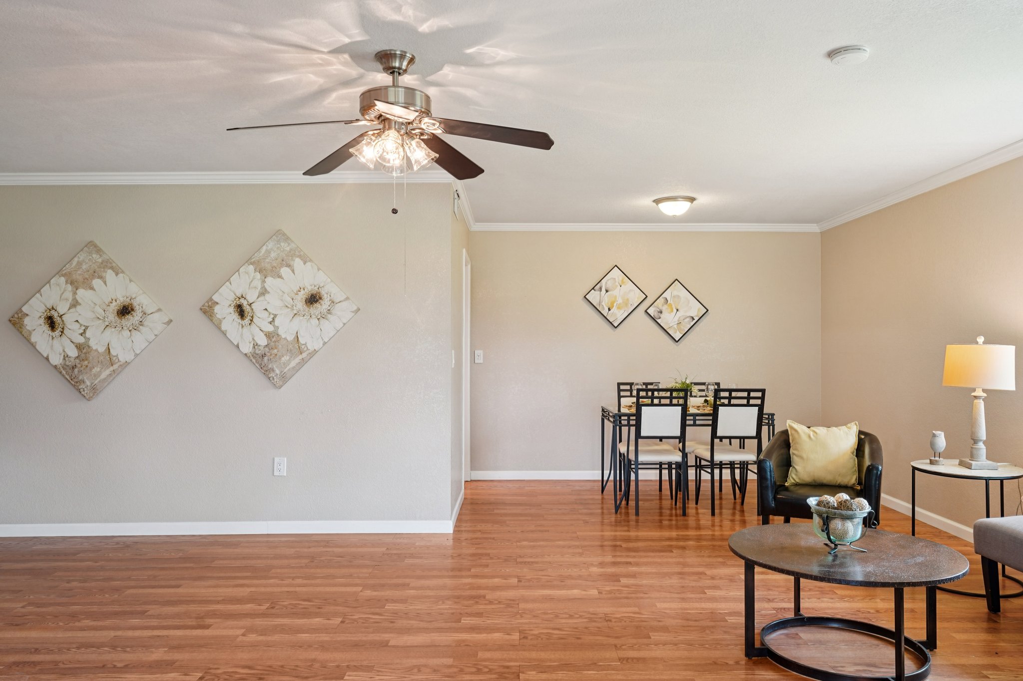 N 109th Dr-S1611-013.jpg