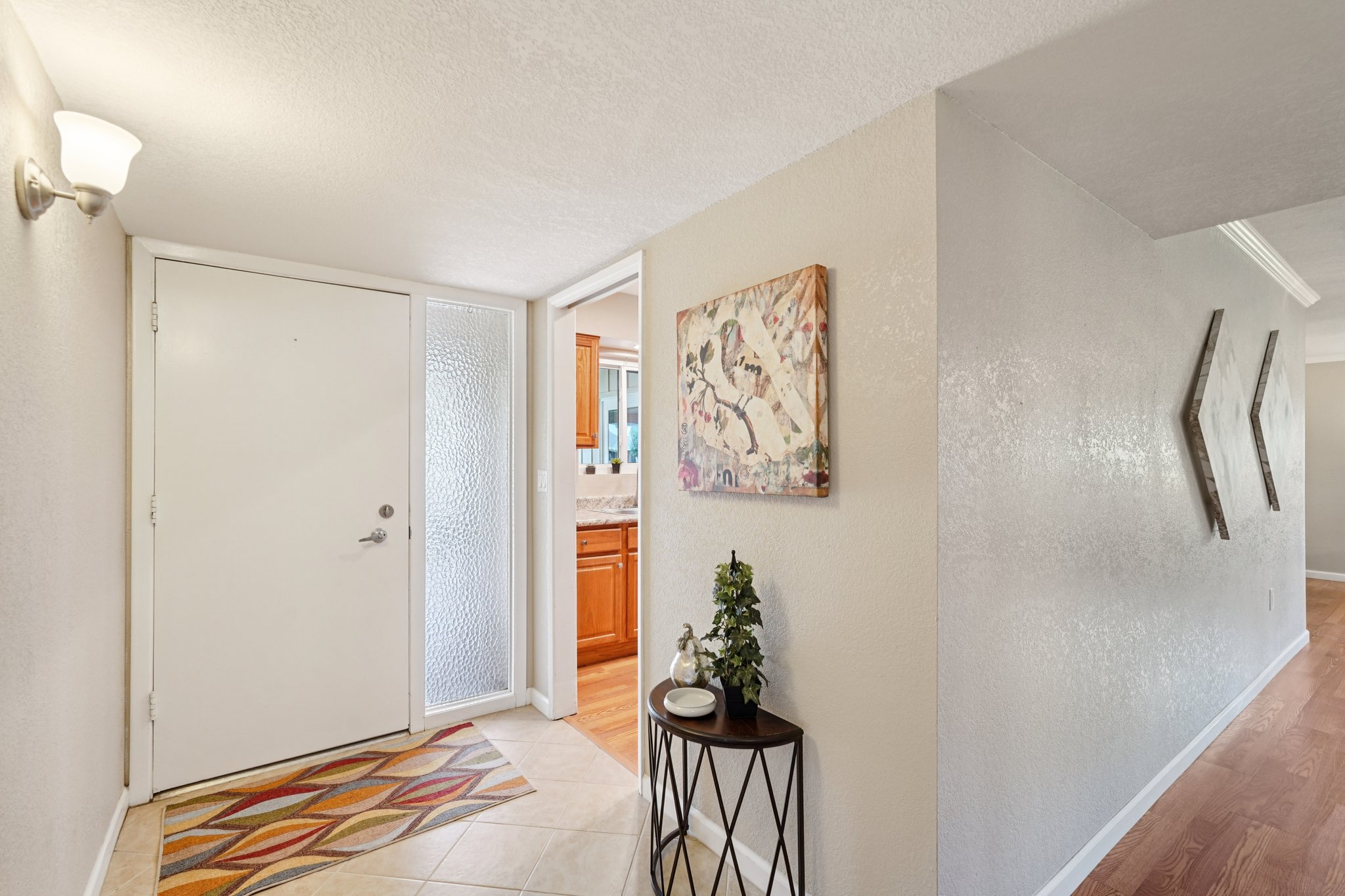 N 109th Dr-S1611-030.jpg