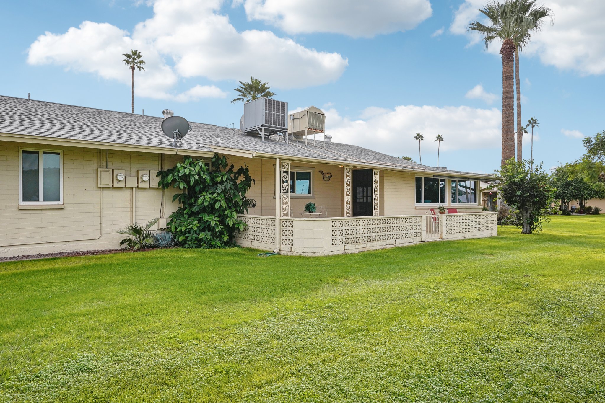 N 109th Dr-S1611-049.jpg