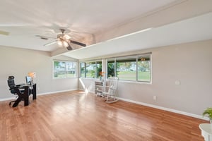 N 109th Dr-S1611-024.jpg