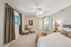 N 109th Dr-S1611-039.jpg