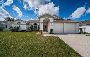 Front Exterior6