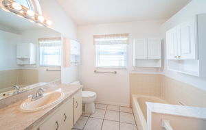 Primary Bathroom1b