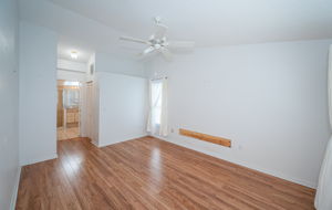 Primary Bedroom1b