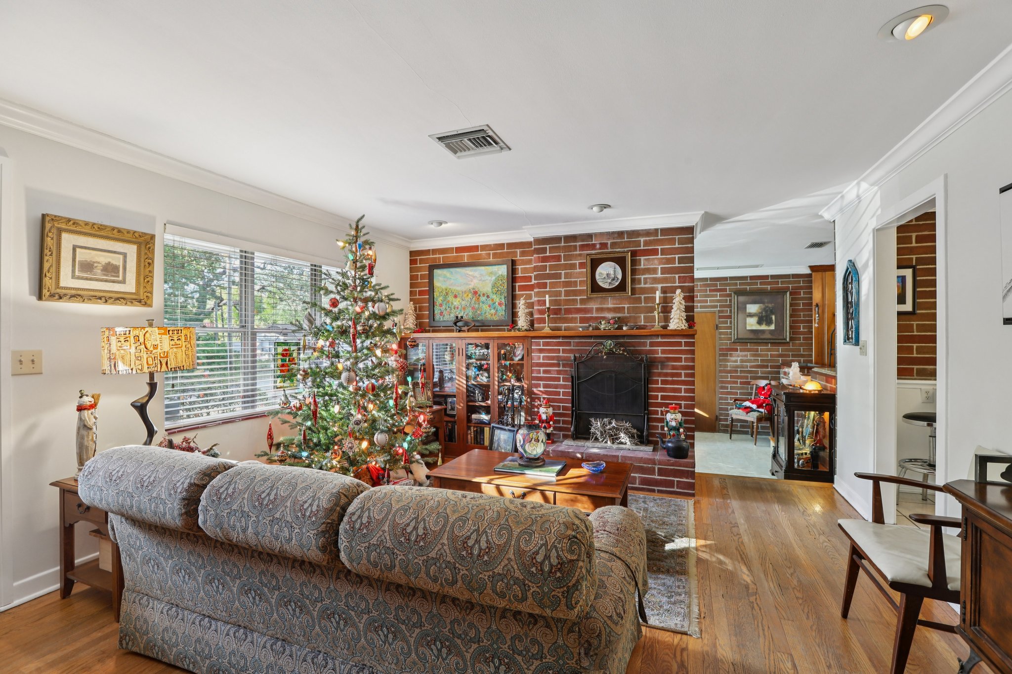 N Edison Ave-S1712-007.jpg