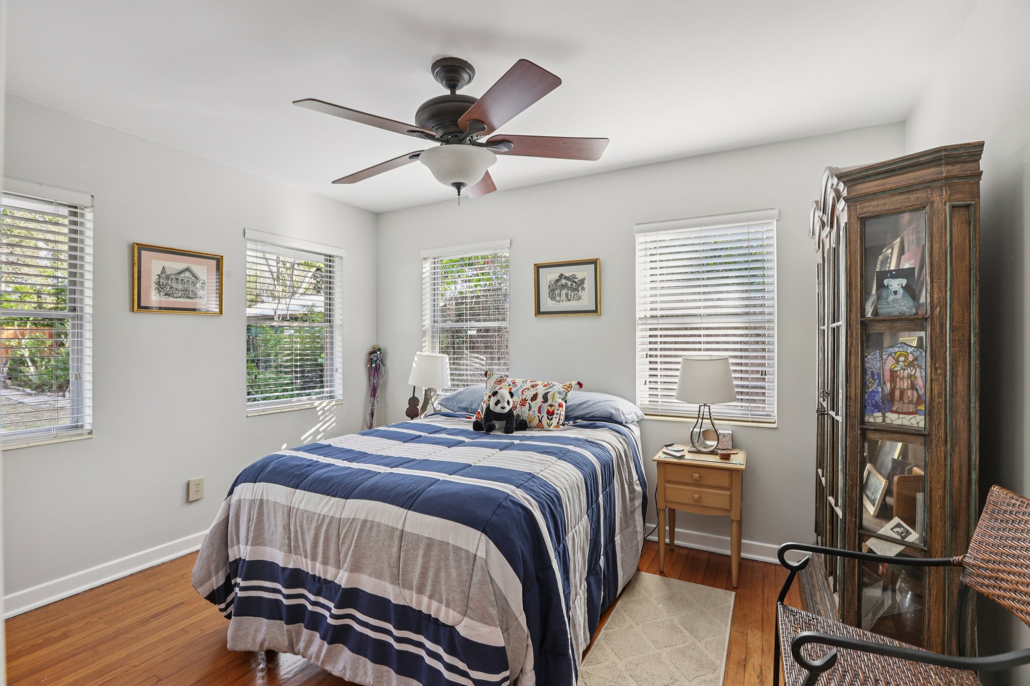 N Edison Ave-S1712-022.jpg