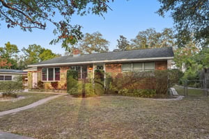 N Edison Ave-S1712-004.jpg