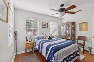 N Edison Ave-S1712-023.jpg