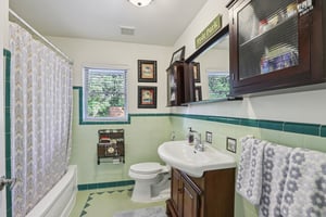 N Edison Ave-S1712-025.jpg