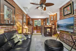 N Edison Ave-S1712-028.jpg