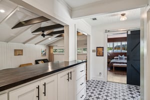 Vinewood Dr-L2907-035.jpg