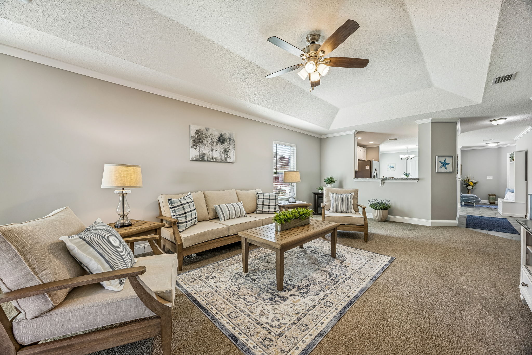 Light-filled Open Living