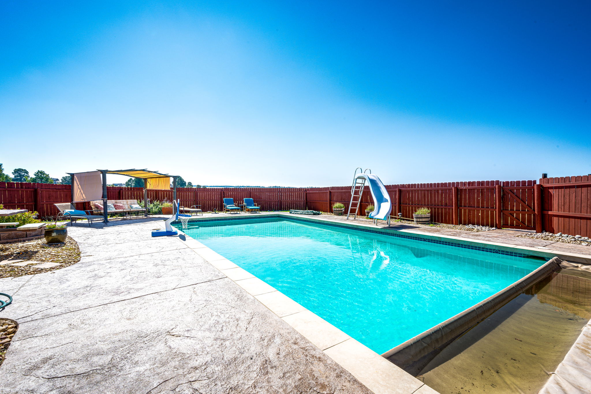 Private Pool w Expanded Pool Deck