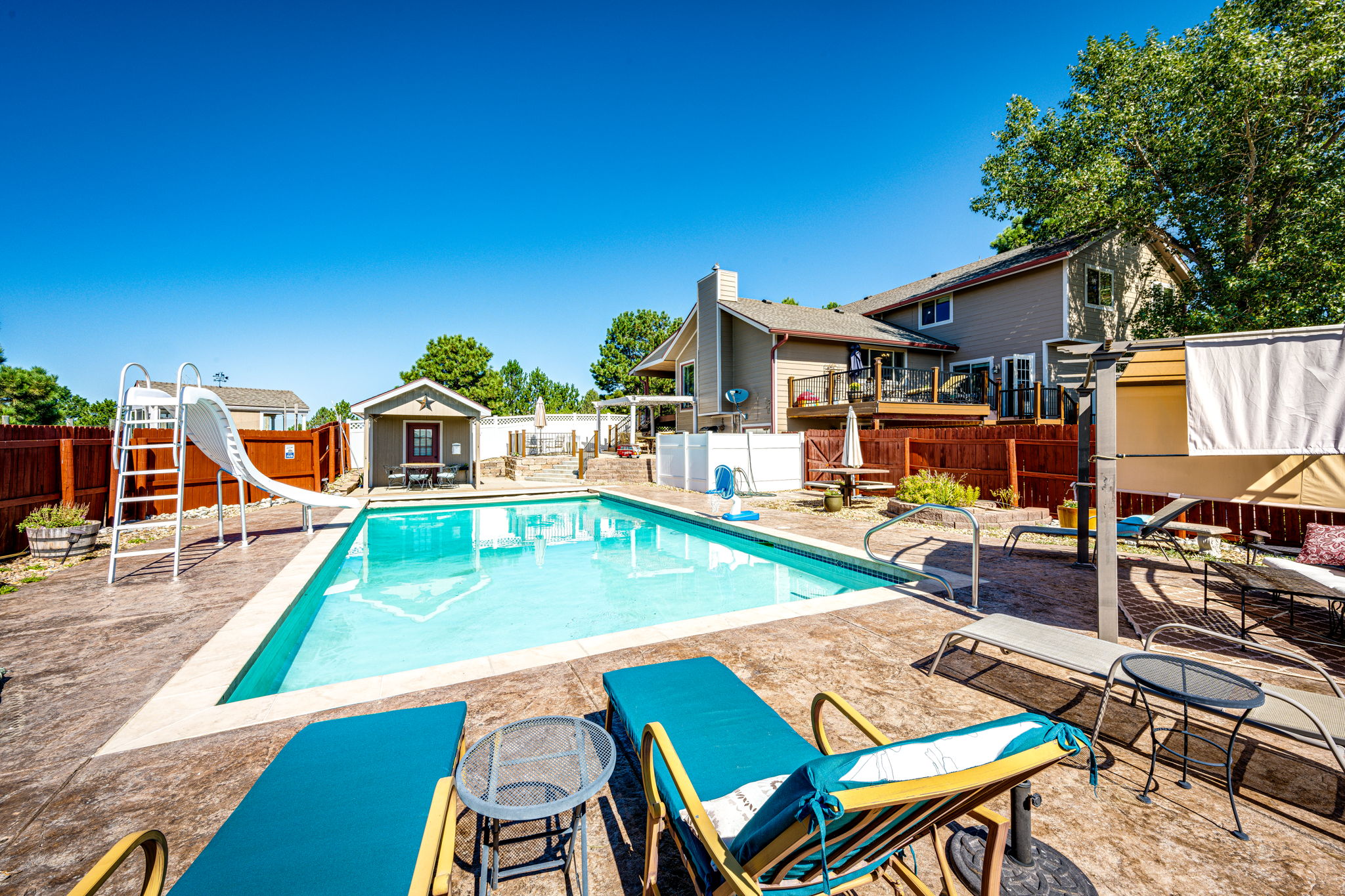 Private Pool w Pergola & Slide