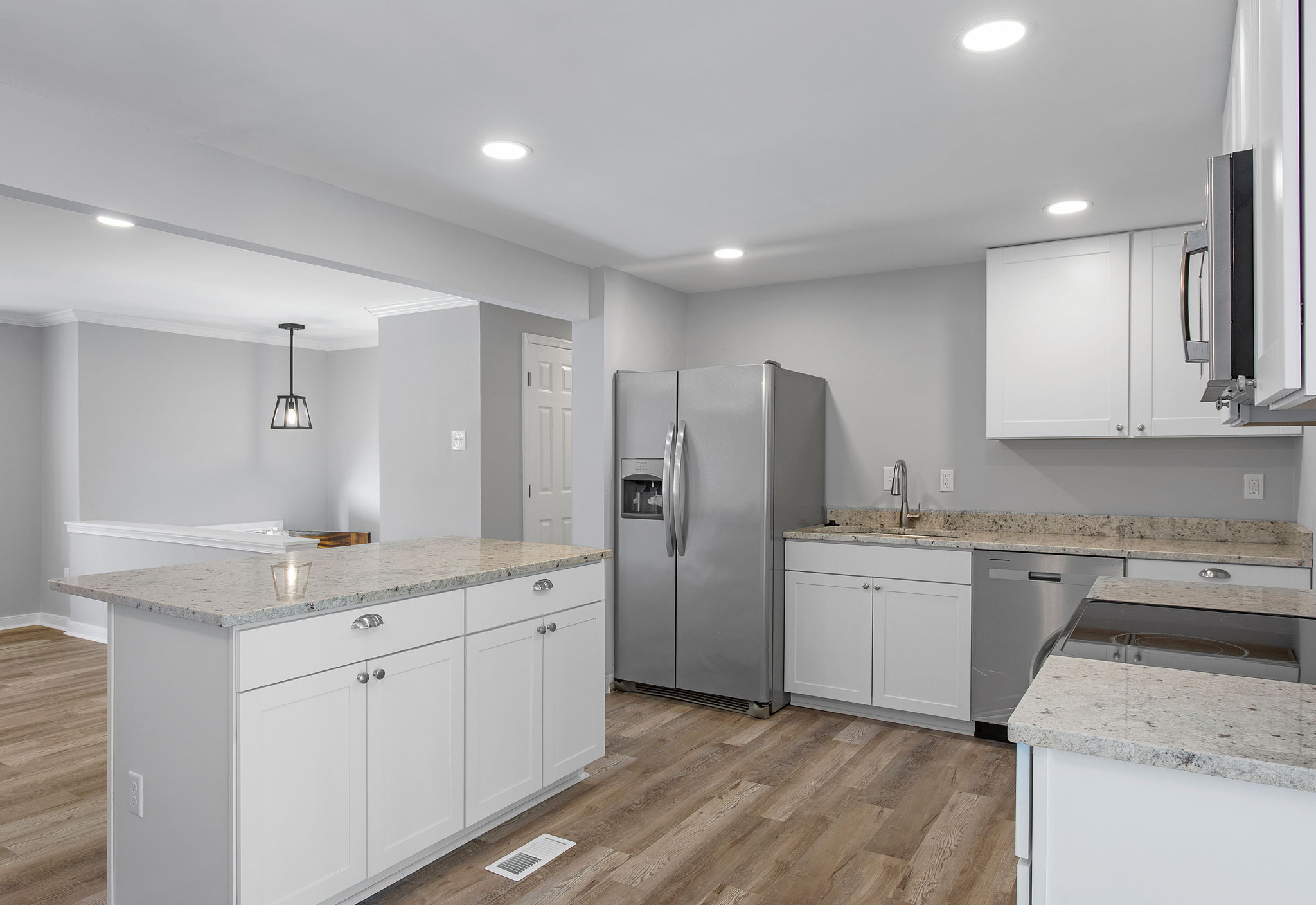 10-Kitchen