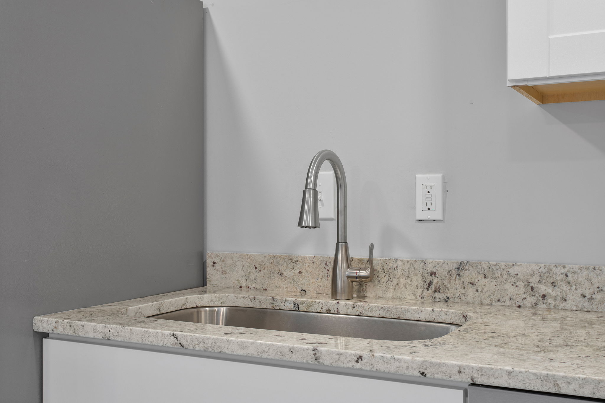 11-Kitchen Sink