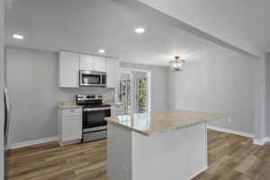 09-Kitchen