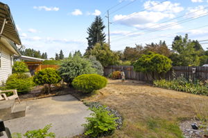 9407 NE 106th Ct-33