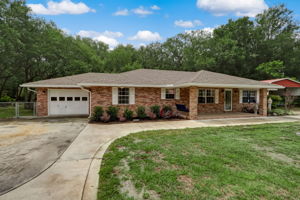 Welcome to 940732 Old Nassauville Road