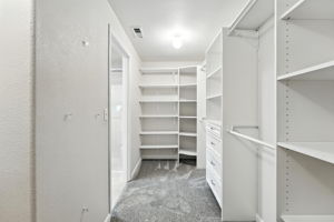  Photo 39