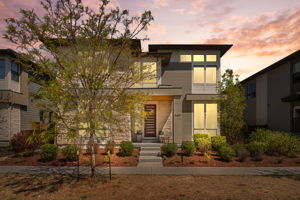  Photo 0