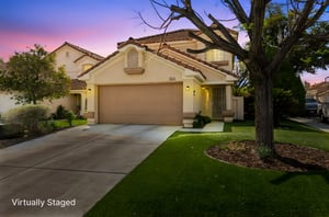 9409 Kayla Ct-2 day to dusk.jpg