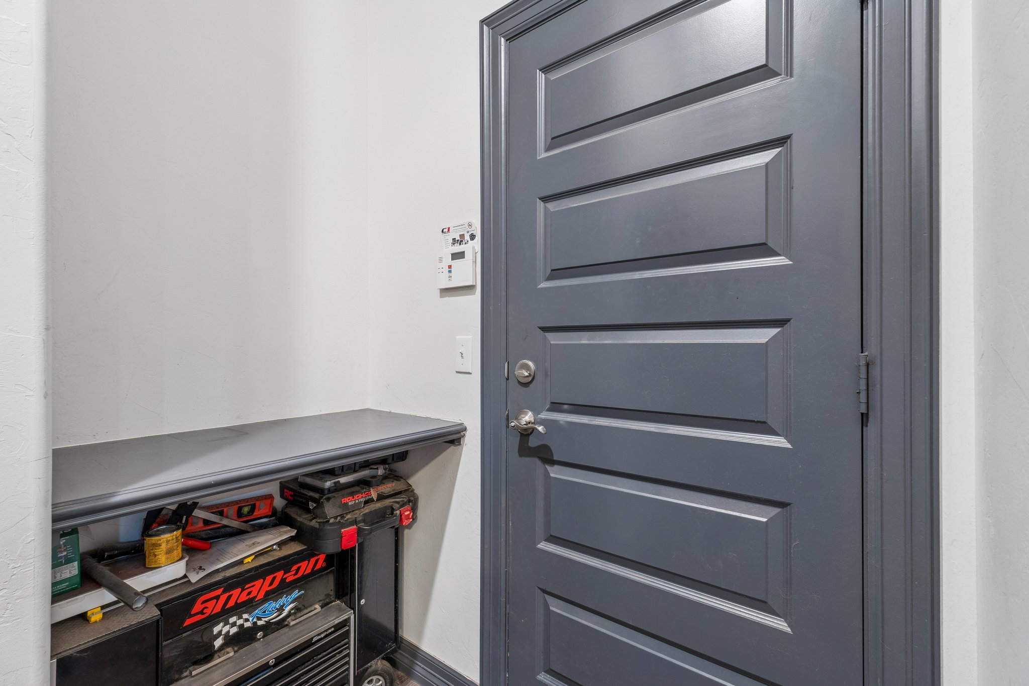 9409 NW 87th Pl_006.jpg
