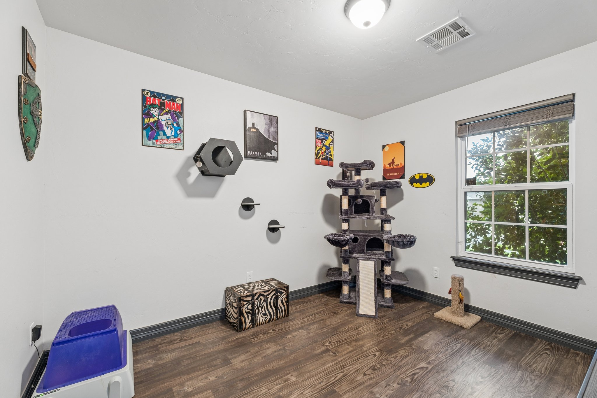 9409 NW 87th Pl_017.jpg