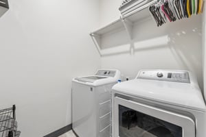 9409 NW 87th Pl_021.jpg