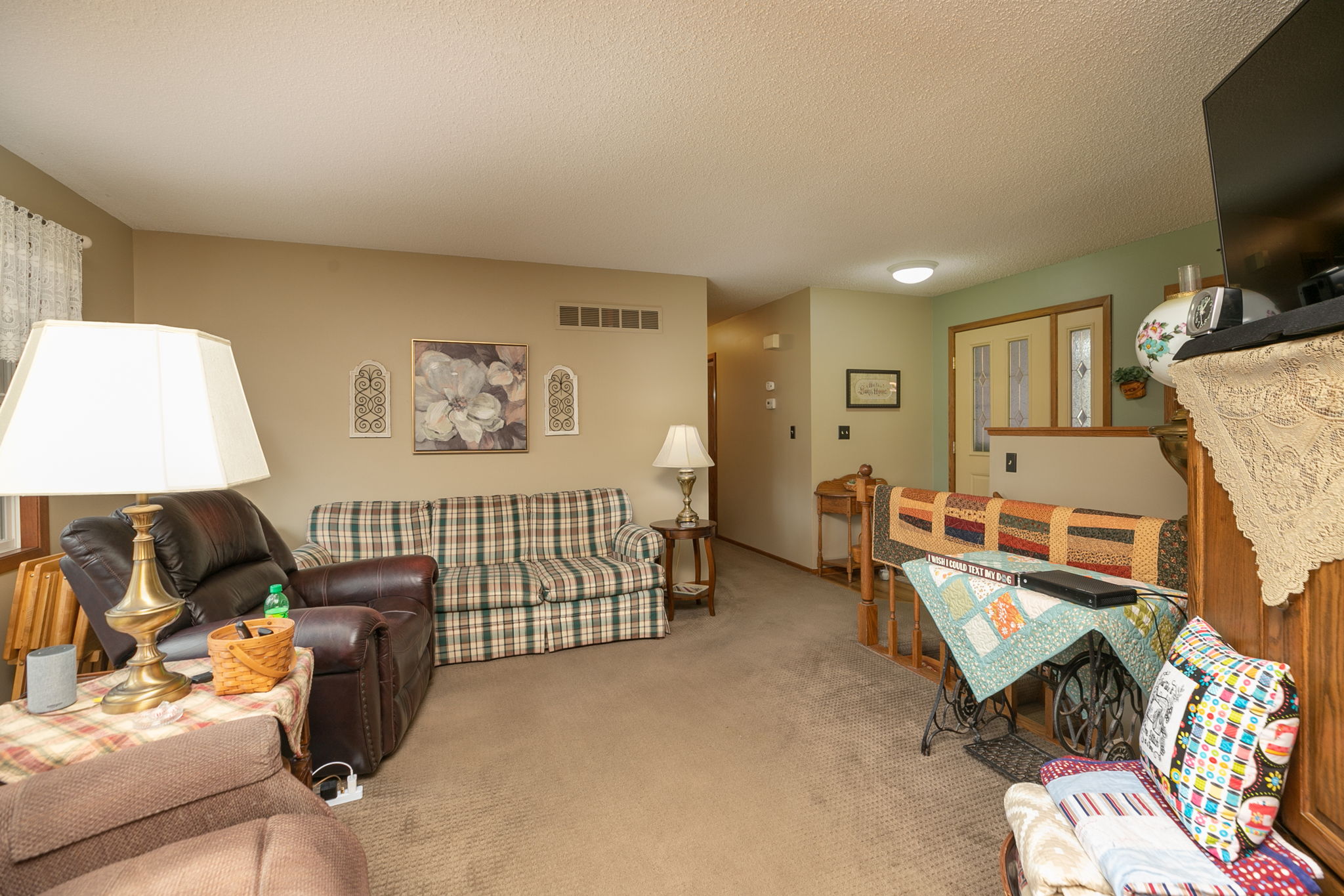 05-Living Room