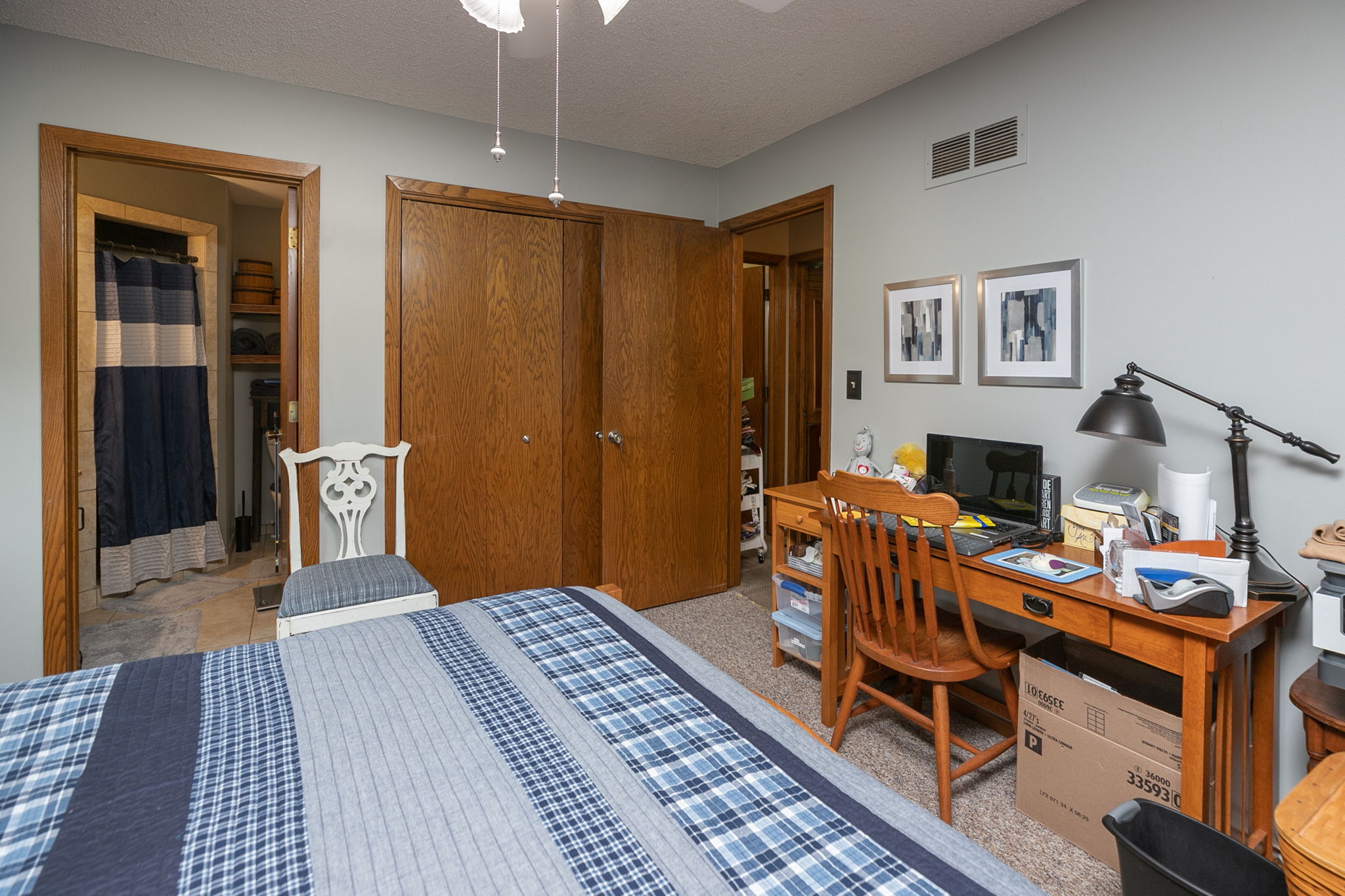 14-Master Bedroom