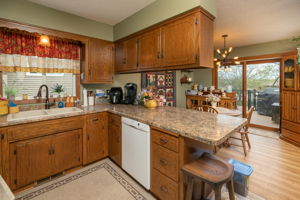 11-Kitchen
