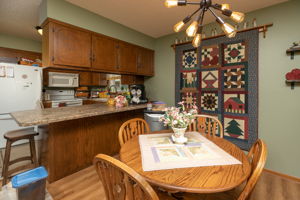 08-Dining Room