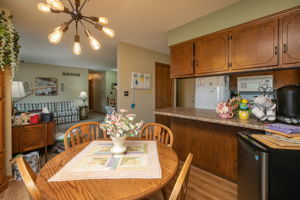 09-Dining Room