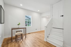 King Ave-S2208-022.jpg