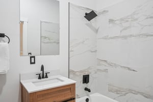 King Ave-S2208-041.jpg
