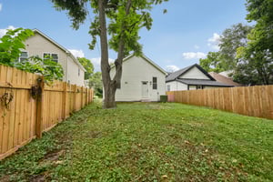King Ave-S2208-051.jpg