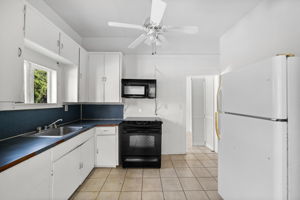  Photo 41