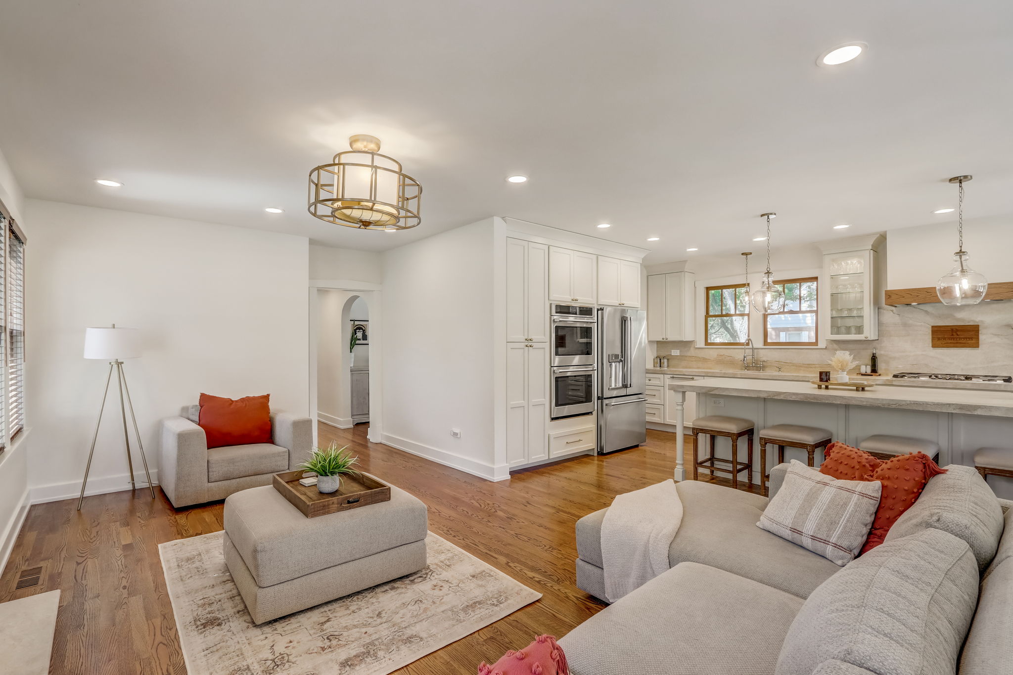 N Dunton Ave-013