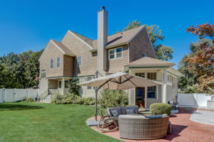 N Dunton Ave-053
