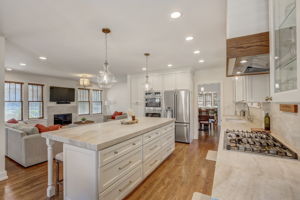 N Dunton Ave-021