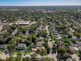 N Dunton Ave-067