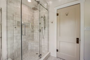 N Dunton Ave-034